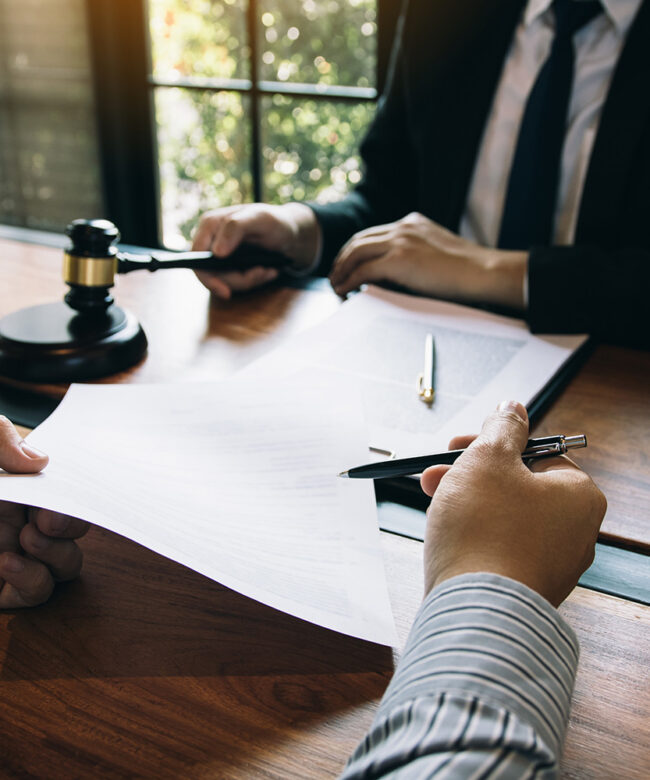 القضايا والمرافعات